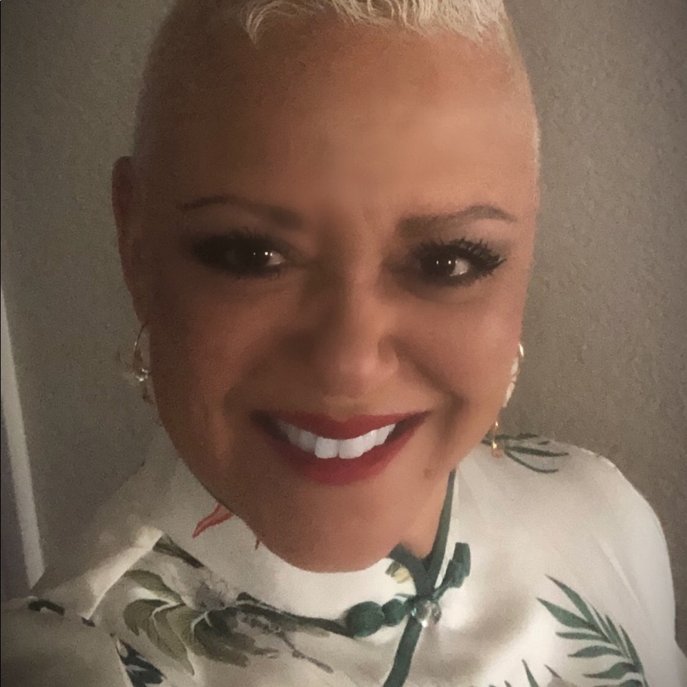 Meet your Posher, Charli